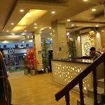 Paradise Ganga - A River Side Hotel