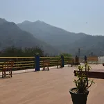 D\'Socialz Hostel