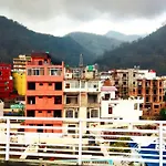 Prince White Guest House