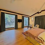 Yog Niketan Villa