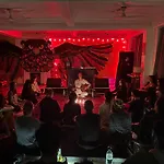 Hot - House Of Travellers, Rishikesh