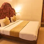 The Neeraj Palace