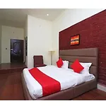 Hotel Deveni Rishikesh