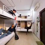 Blue River Hostel, Rishikesh