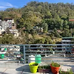Blissfull Stay Midsts Nature