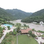 Luxury Aloha Apartments