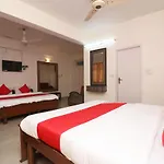 Capital O 27980 Hotel Inderlok