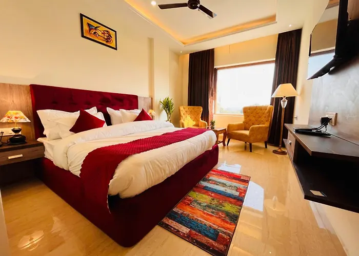 Hotel Ganges Blossom, A Four Star Luxury Hotel & Resort, Rishikesh Road, Haridwar