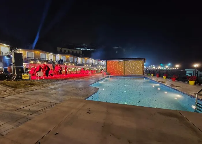 Nature On The Rocks Glamping Resort Rishikesh
