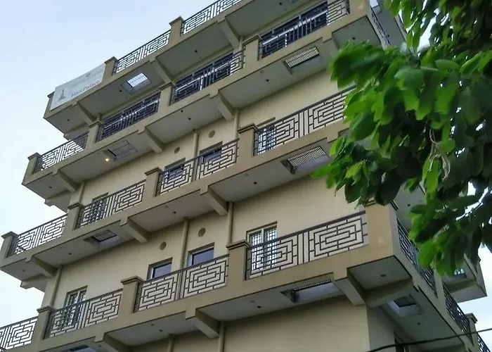 Hari Palace