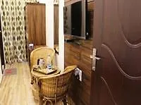 Oyo Premium Tapovan 1