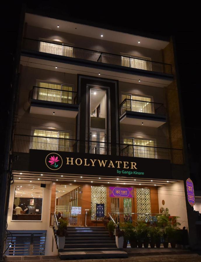 Holywater By Ganga Kinare #150 Mts From Ganga Ghat Hotel 3*