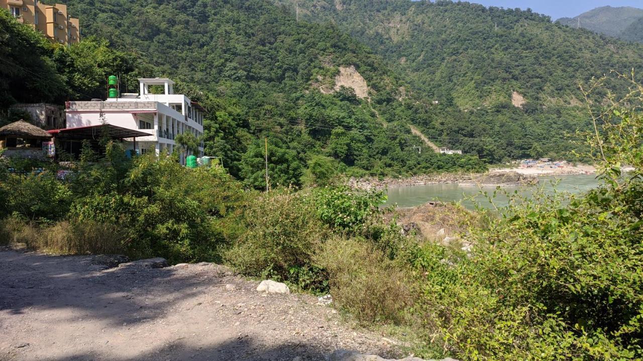 Hotel H7 On The Ganges, Yoga & Spa Resort, 3*
