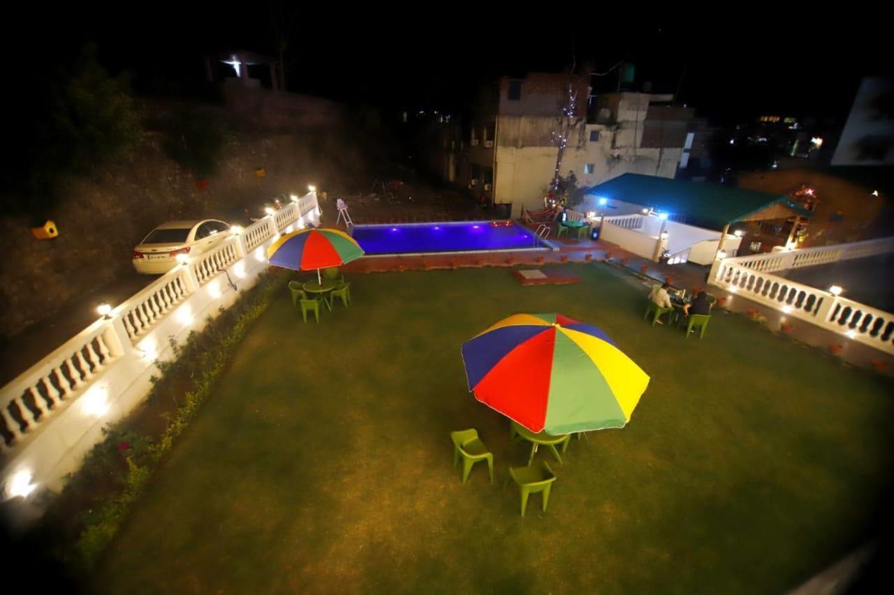 Grand 3* Rishikesh