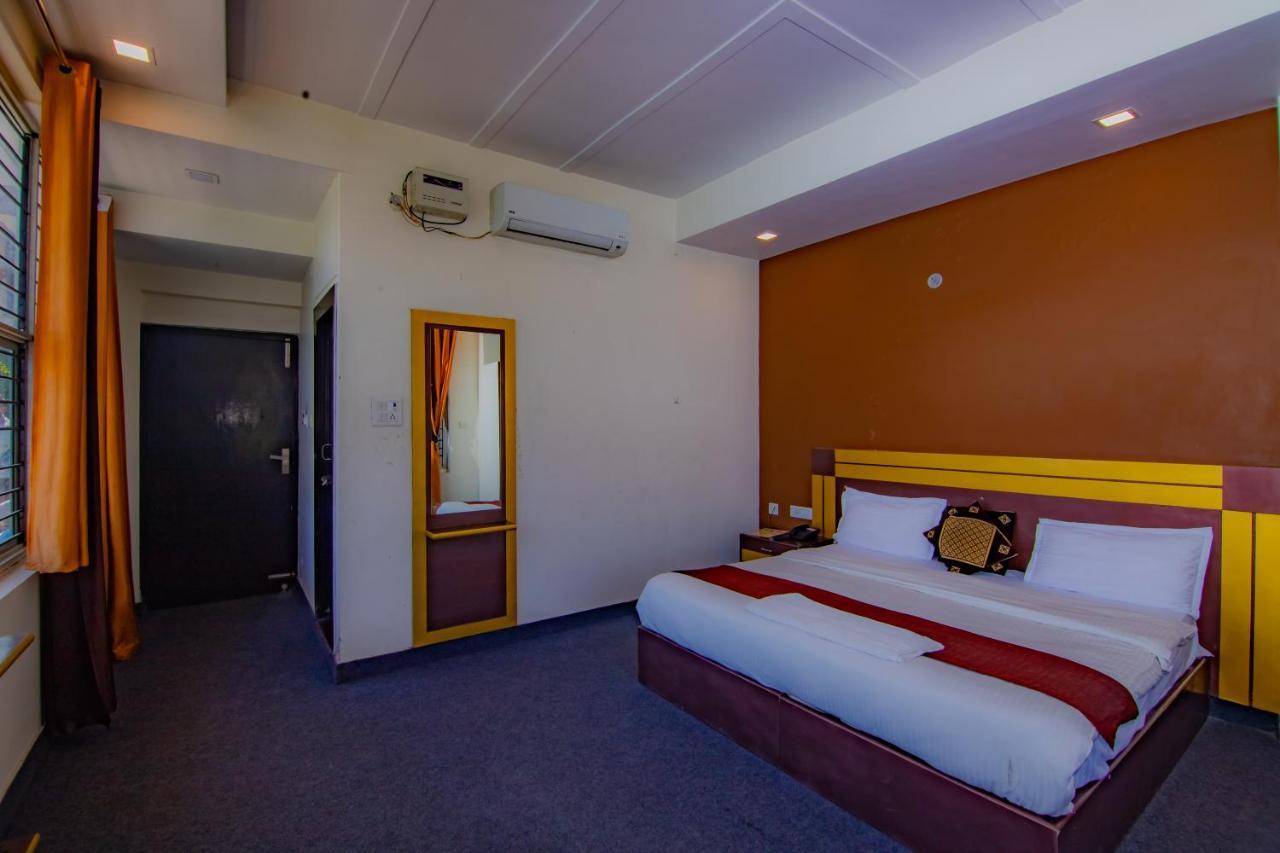 Shanti Residency - Ganga View