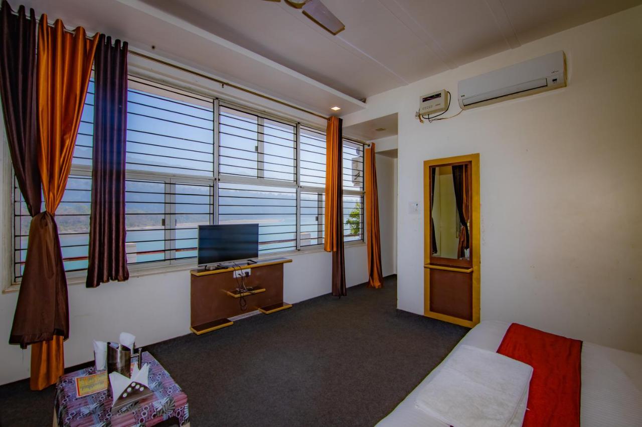 Shanti Residency - Ganga View 2*