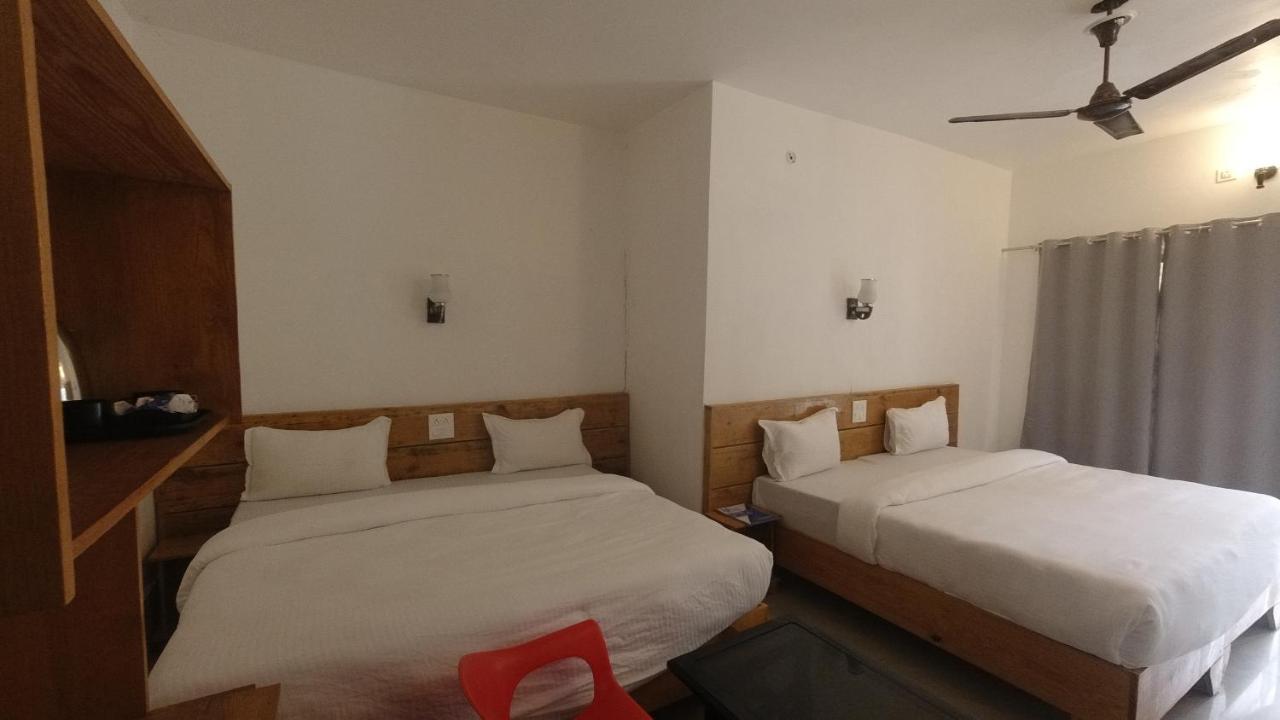 H7 On The Ganges, Yoga & Spa Resort, Hotel 3*