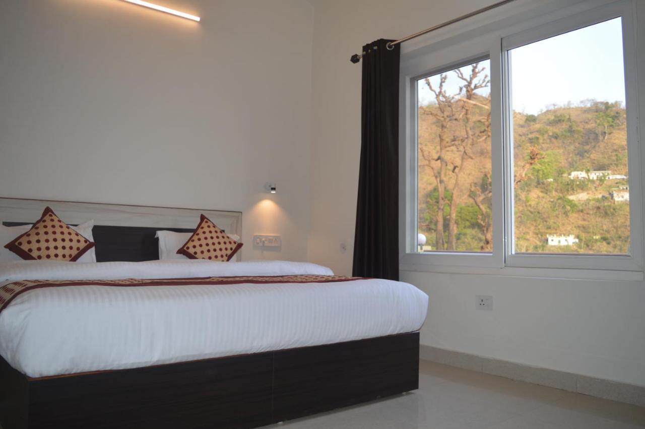 Kyarki Resort *