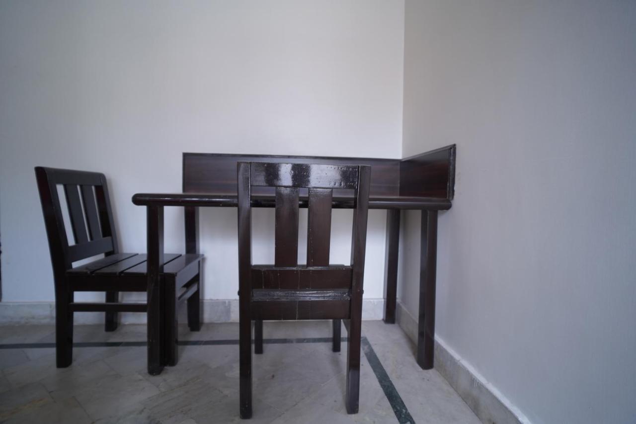 Gayatri Resorts Hotel