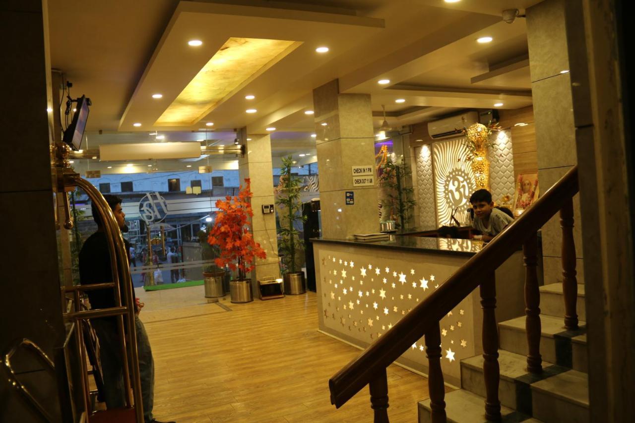 Paradise Ganga - A River Side Hotel
