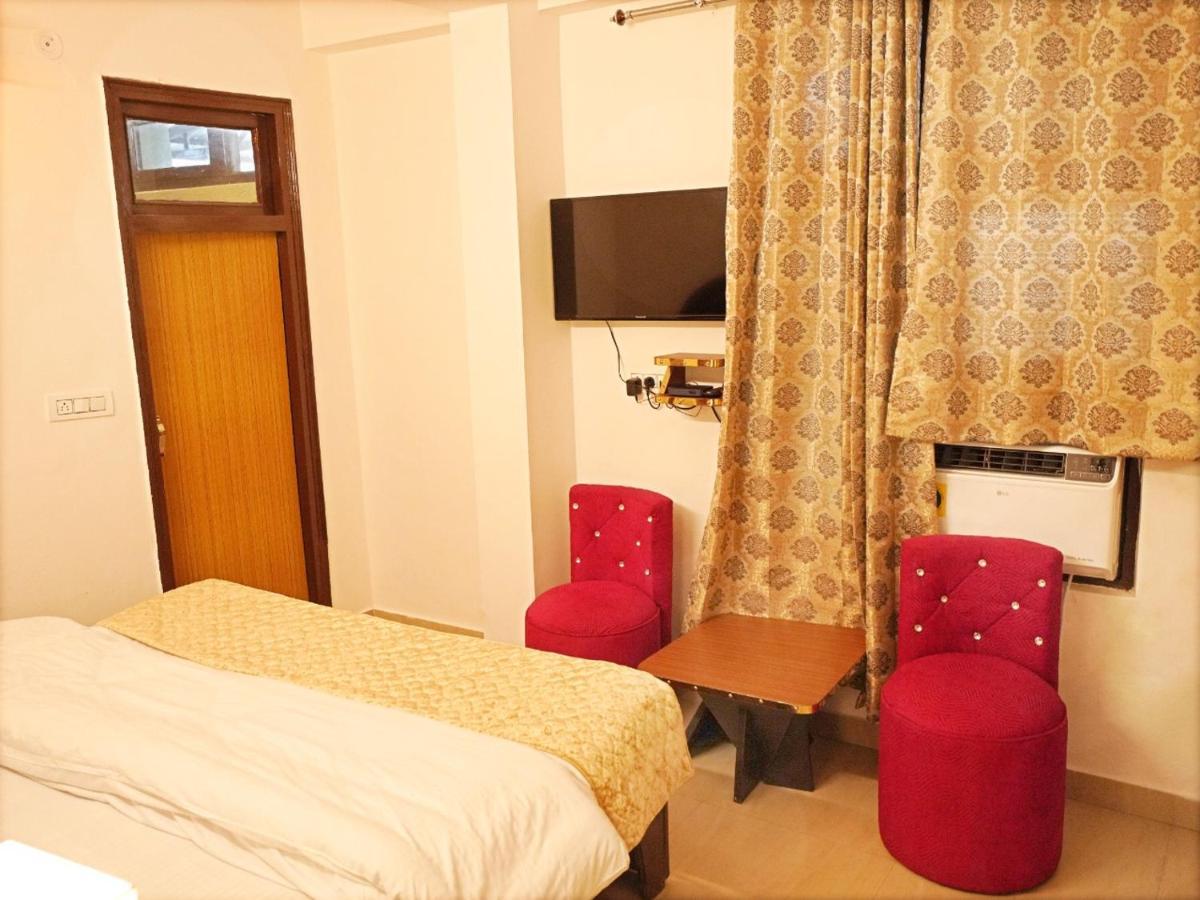 The Neeraj Palace Rishikesh