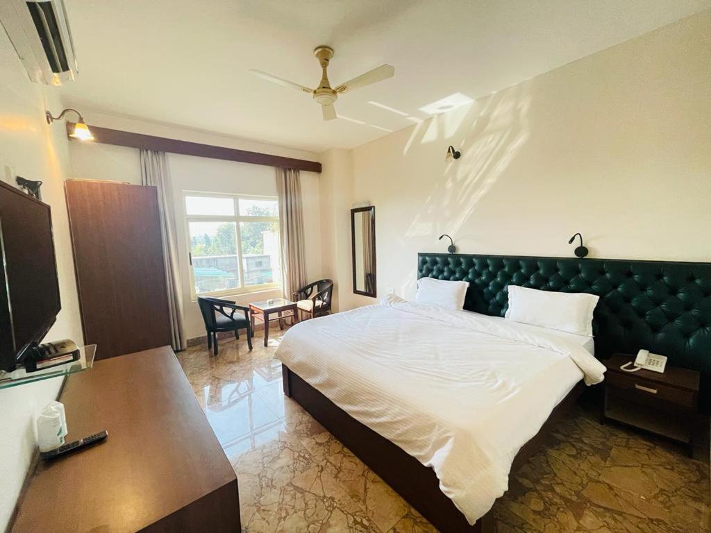 The Forest View Resort Rishikesh