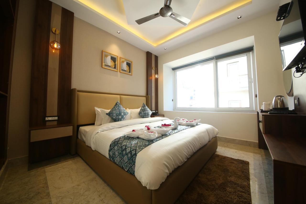 Dream Hotel 4*