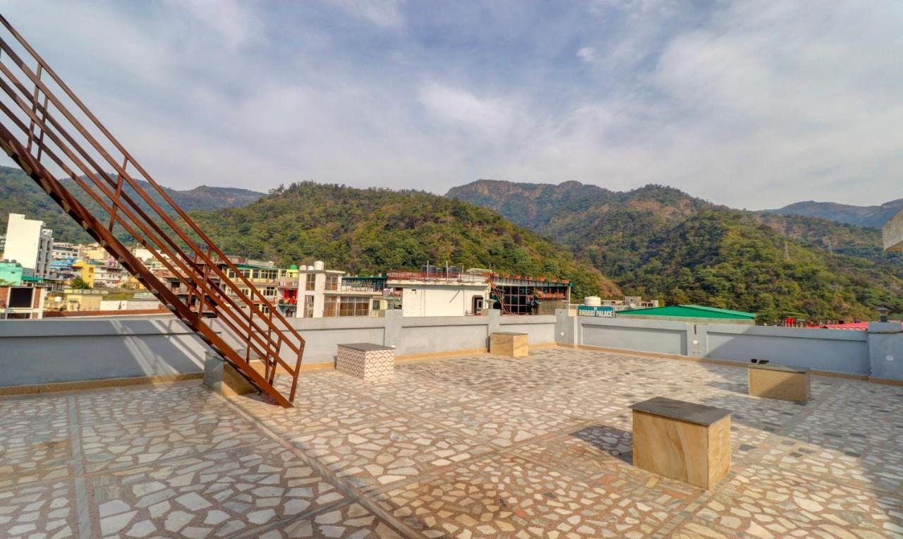 Itsy Nv, Tapovan Hotel 3*