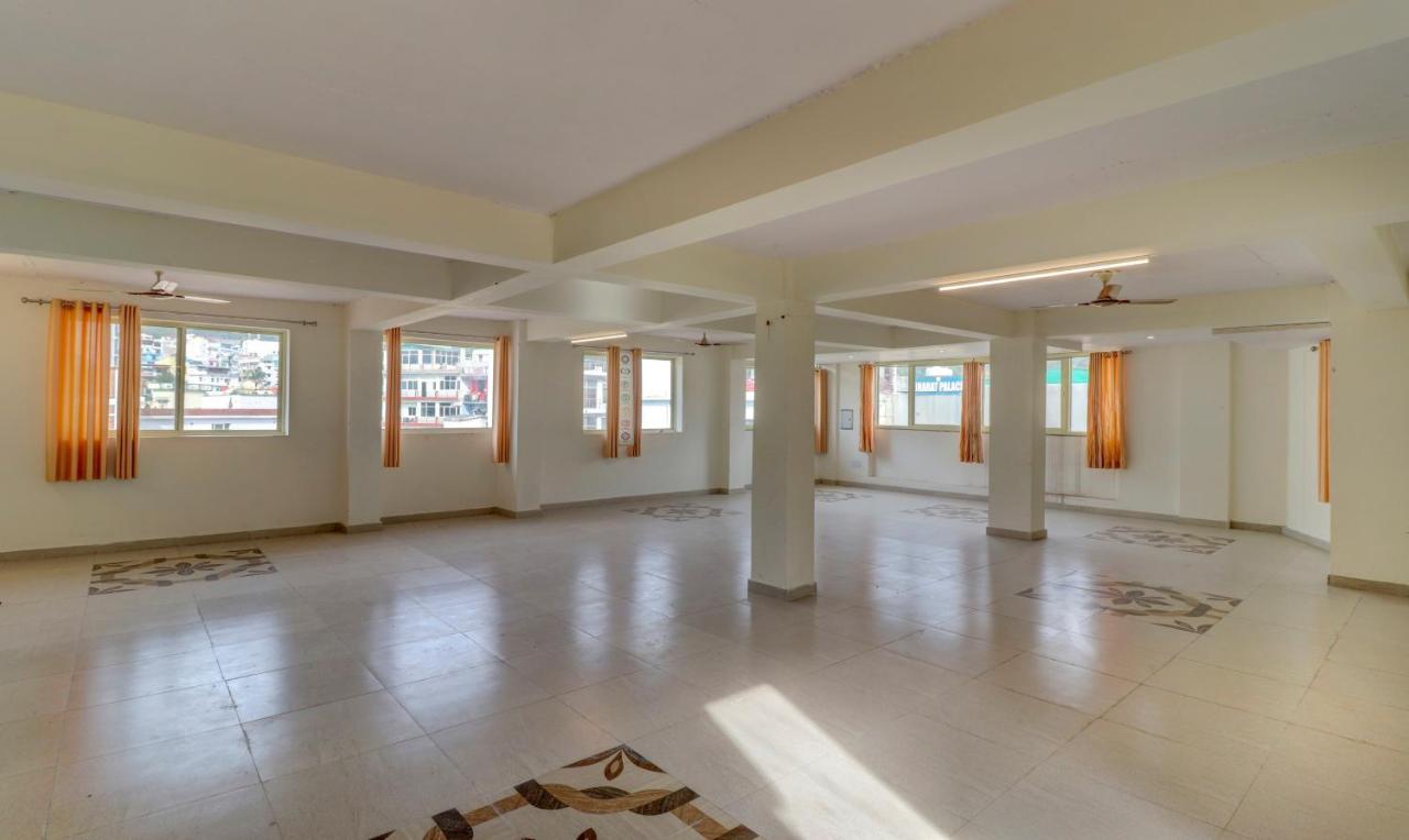 Itsy Nv, Tapovan Hotel Rishikesh