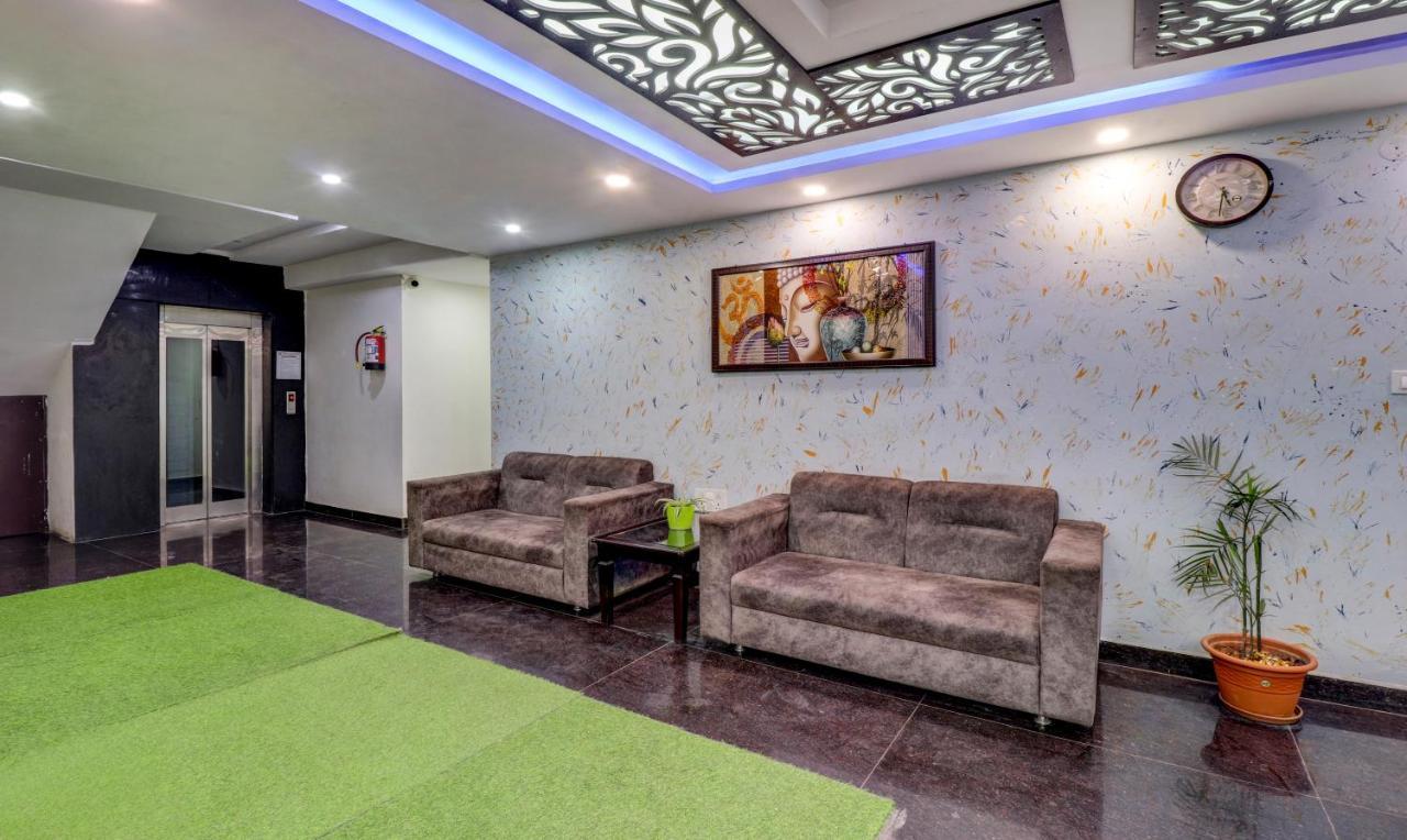 Itsy Nv, Tapovan Hotel 3*