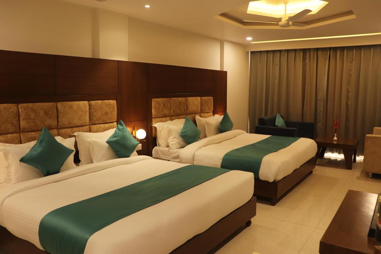Hotel - Behind Parmarth Niketan Rishikesh