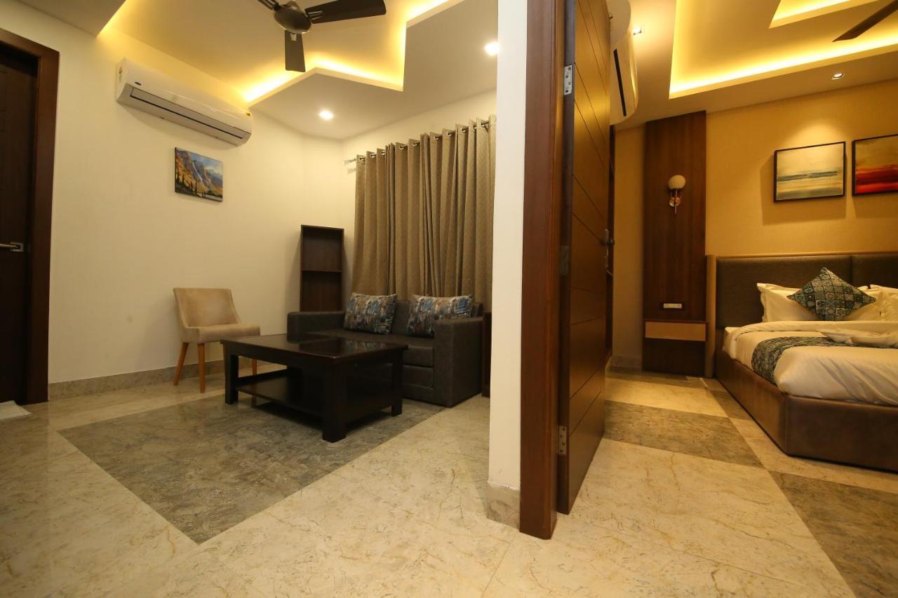 Dream Hotel 4*