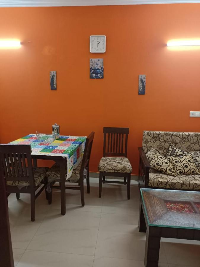 Apartment Luxurious Hill View Abode Tapovan *