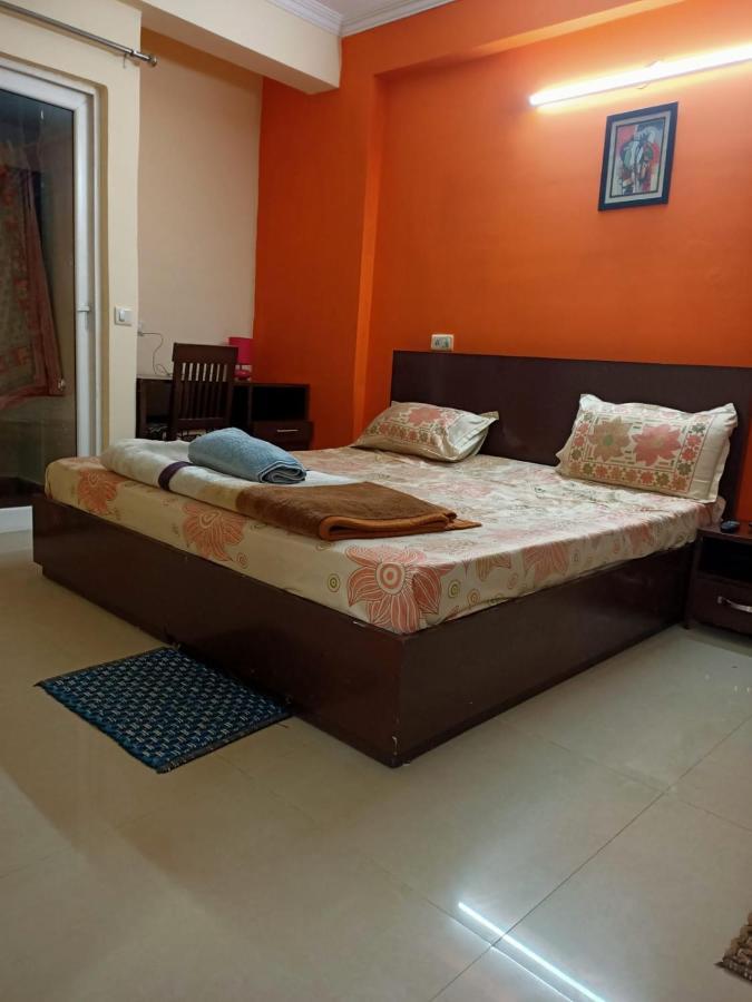 Apartment Luxurious Hill View Abode Tapovan *
