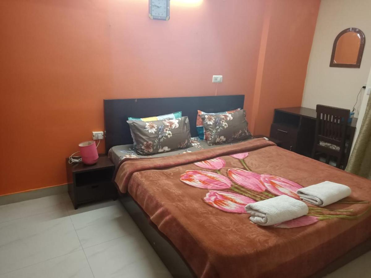 Apartment Luxurious Hill View Abode Tapovan *