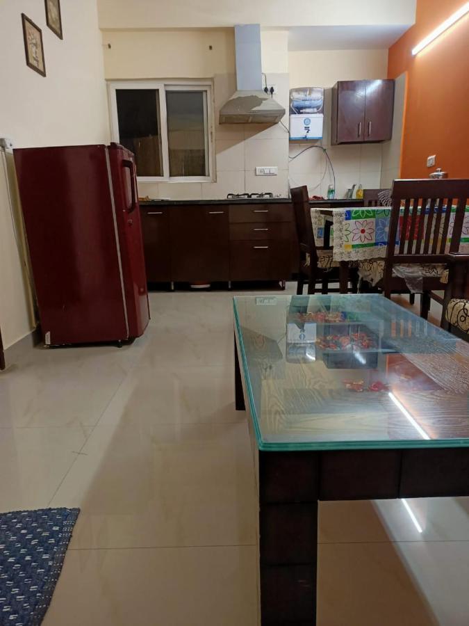 Apartment Luxurious Hill View Abode Tapovan