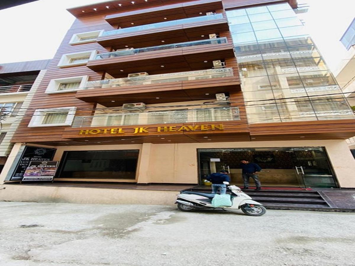 Hotel Super Townhouse Oak Tapovan 4*