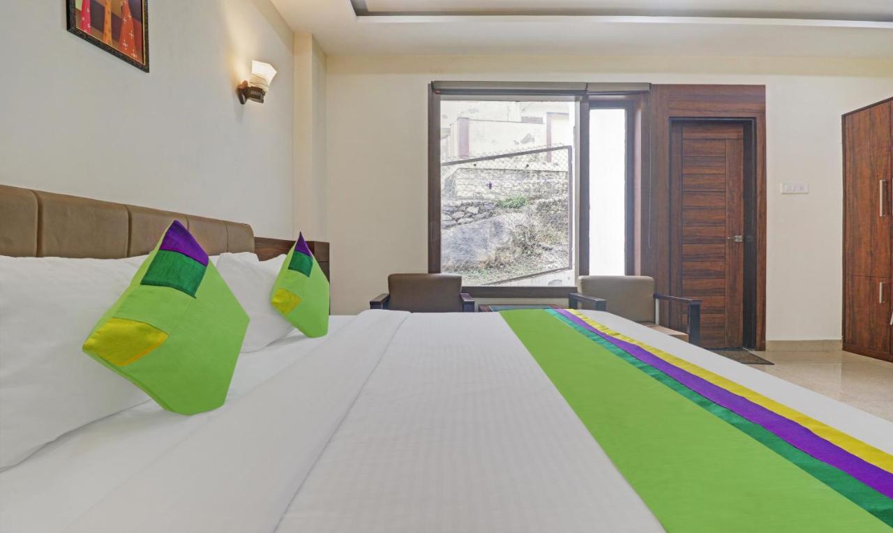 Hotel Treebo Trend Trance Ganga Shivpuri Rishikesh