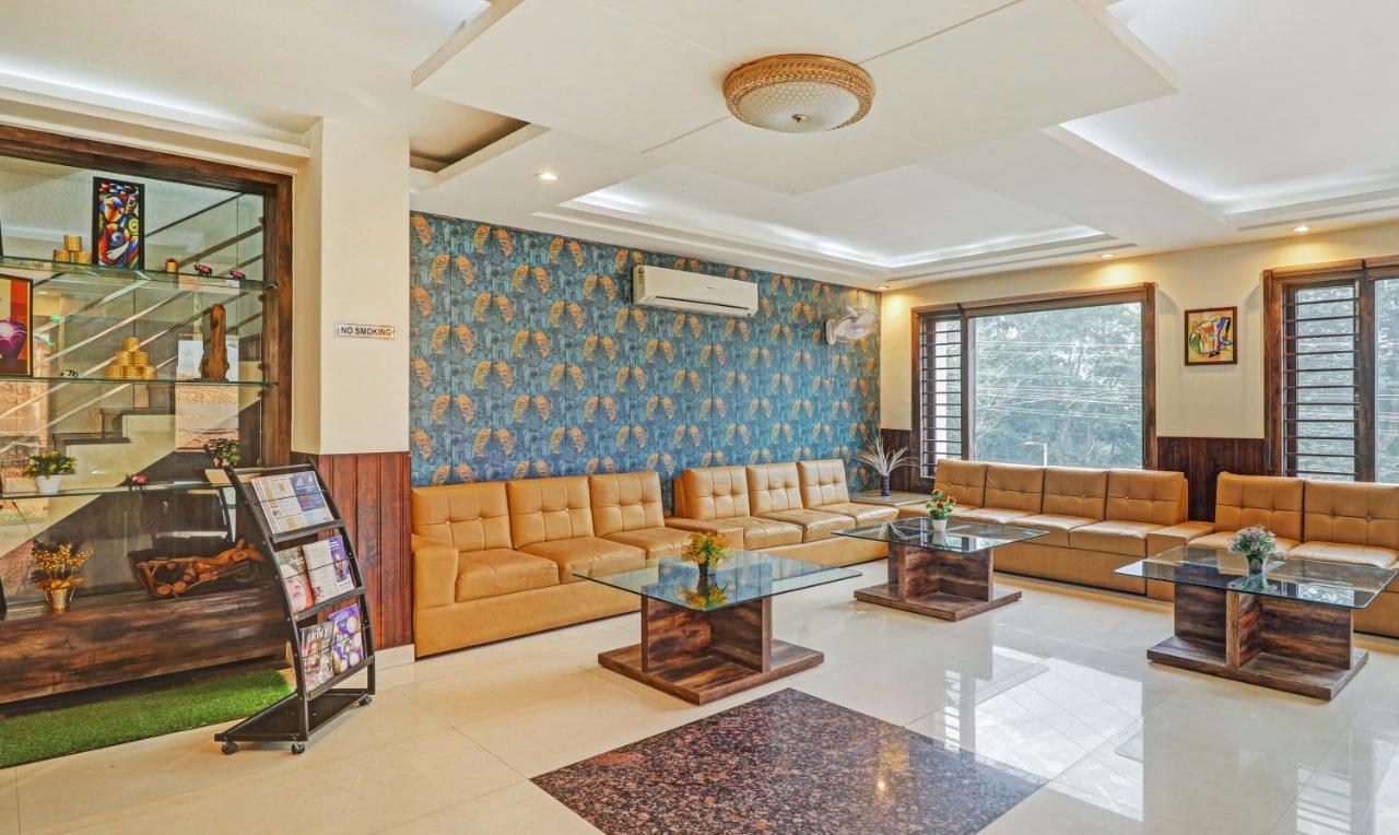 Hotel Treebo Trend Trance Ganga Shivpuri Rishikesh