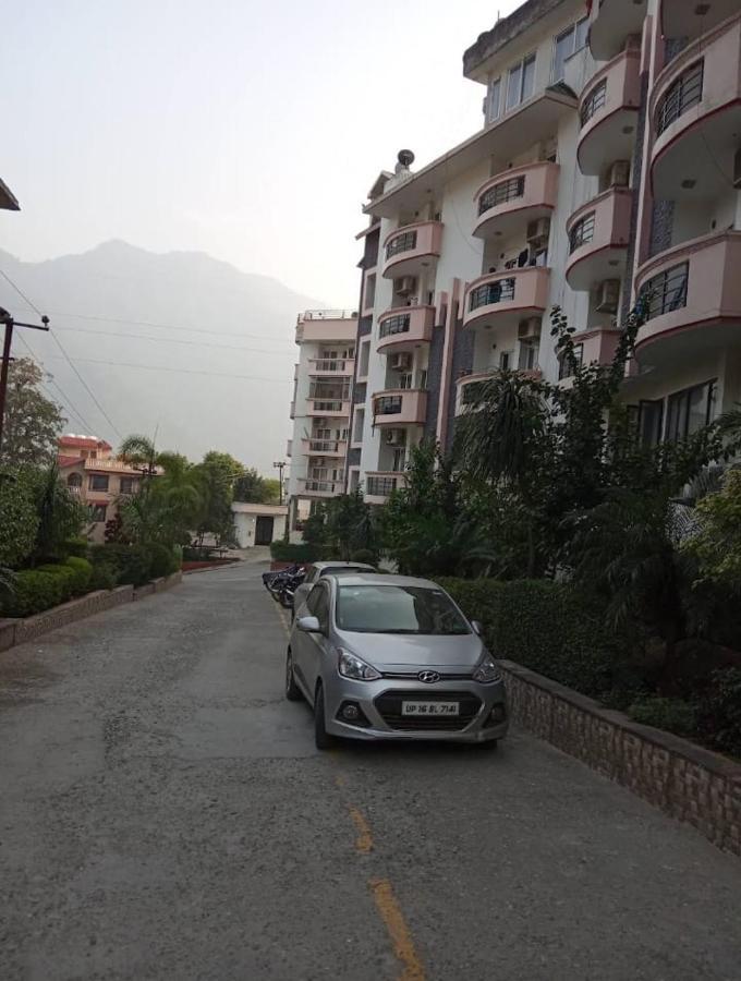 Luxurious Hill View Abode Tapovan Rishikesh