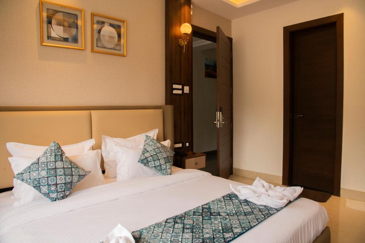 Dream Hotel 4*
