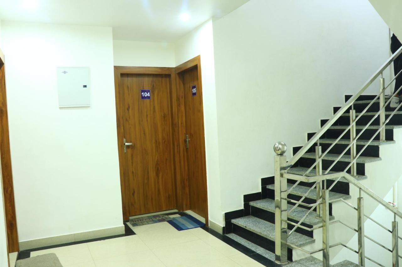 Hotel Hotel Namami Tapovan 2*