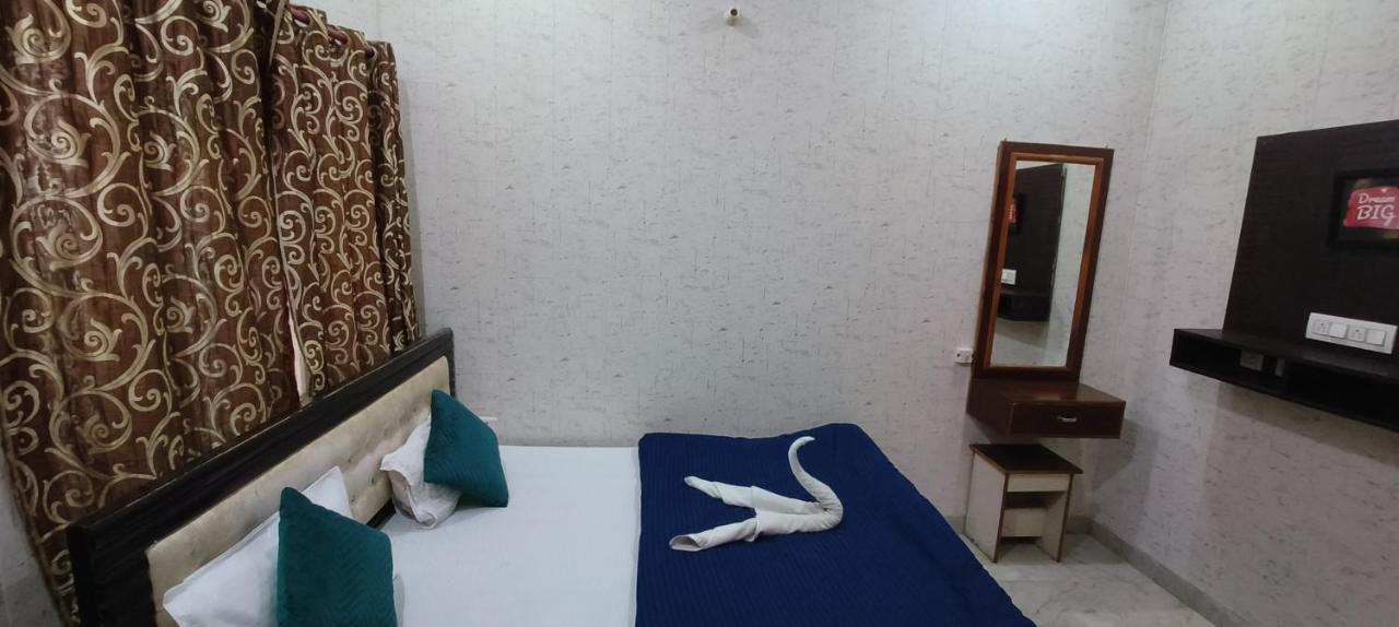 Hostel Bluestays