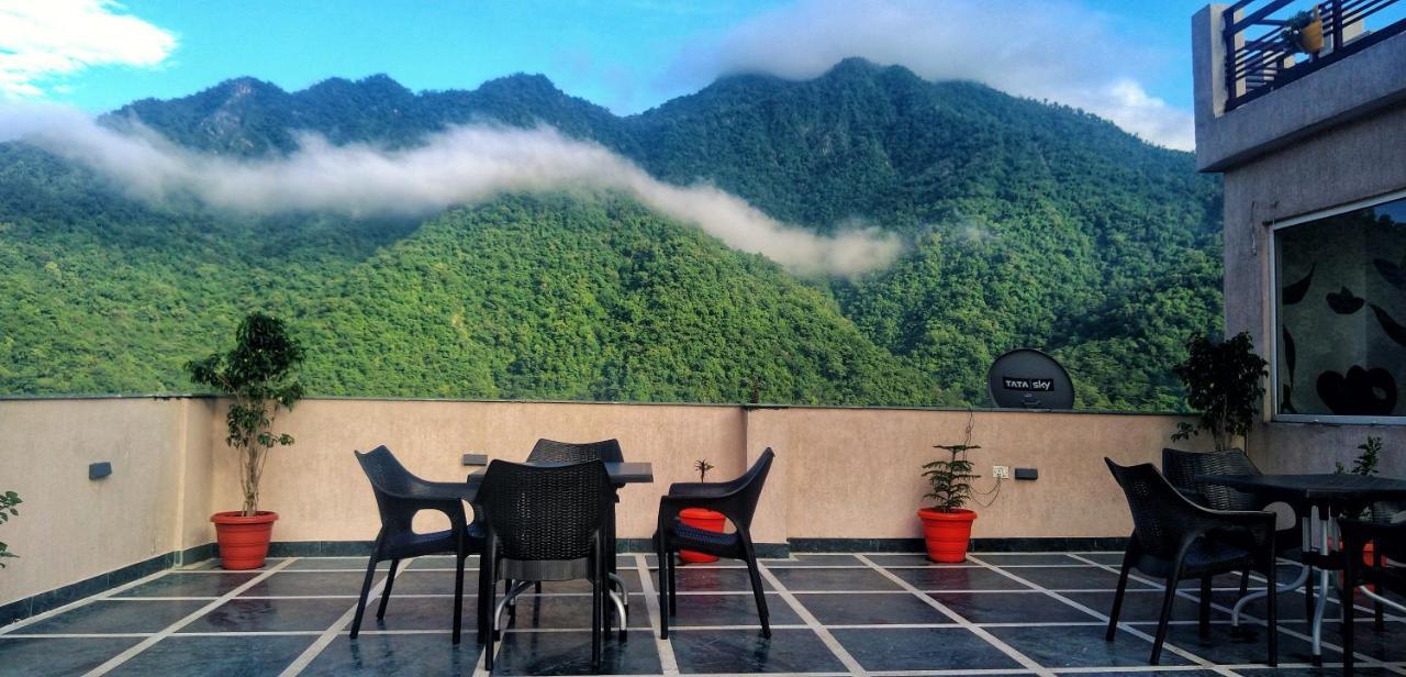 Back Stayz Hostel Rishikesh