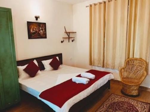 Tarang Yoga Ashram * Rishikesh