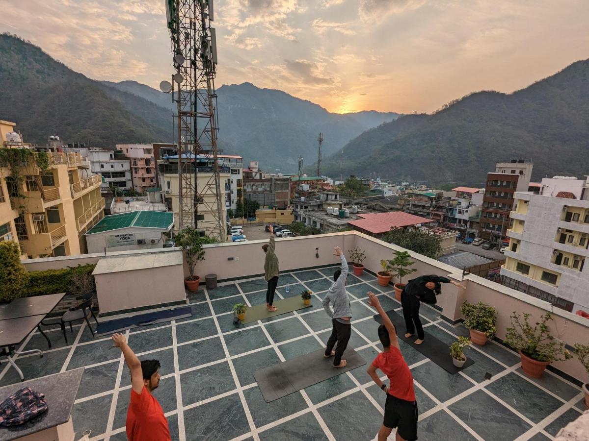Back Stayz Hostel Rishikesh