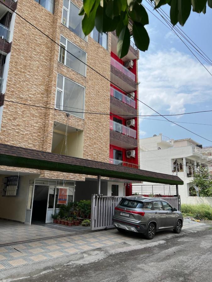 Rose 3bhk By Wabi Sabi With Private Balcony Rishikesh