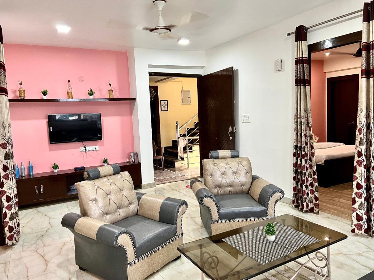 Apartment Rose 3bhk By Wabi Sabi With Private Balcony *