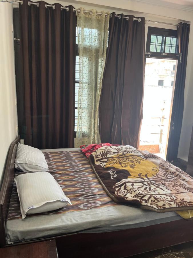 Trishakti Guest house *