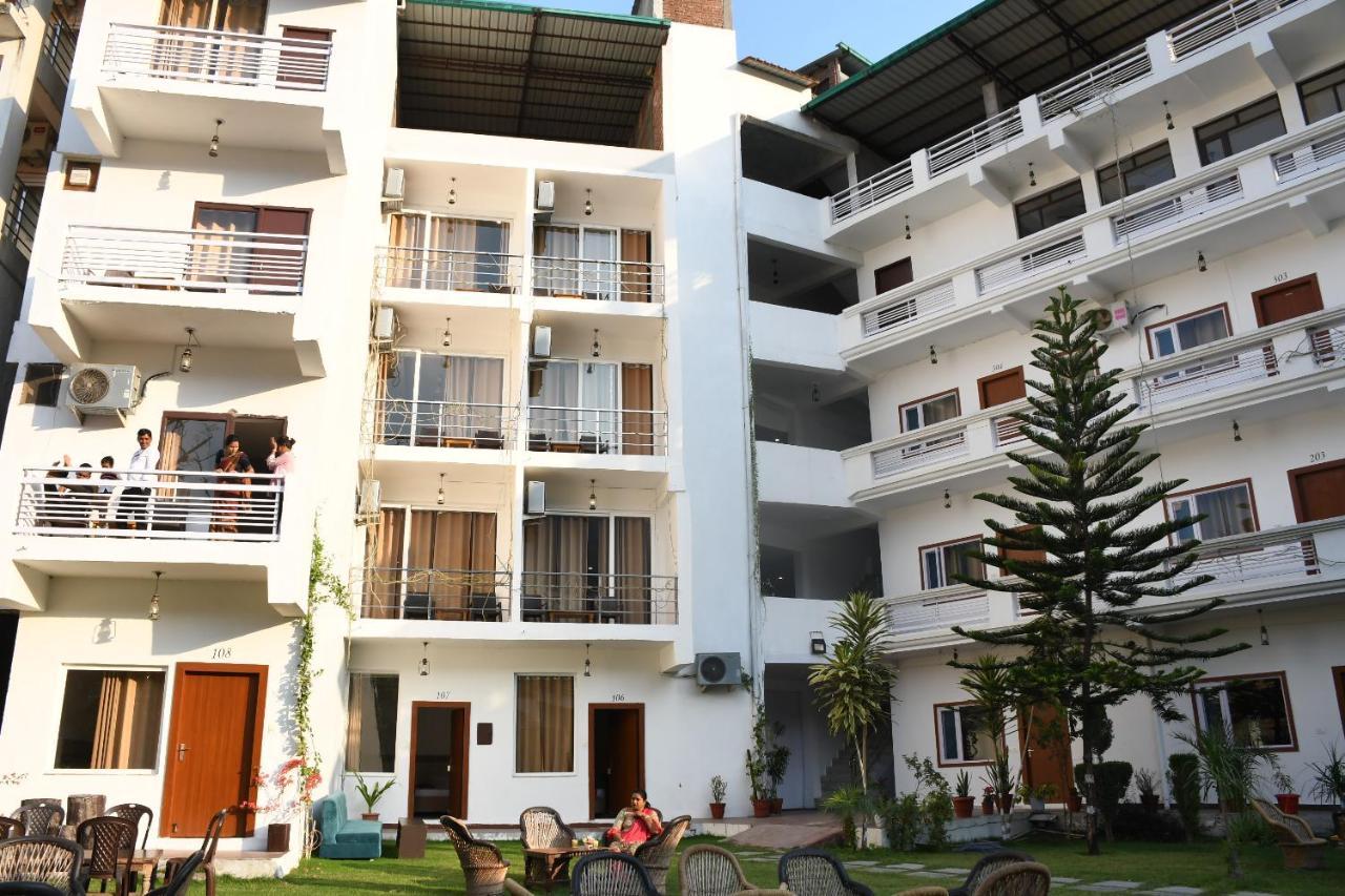 Shivansh Hotel